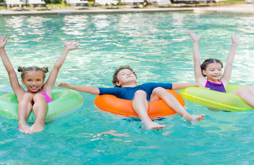 Uzmanlar uyardı! Havuzlar çocuklar için hastalık saçıyor