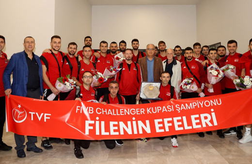 FIVB Challenger Kupası şampiyonu A Milli Erkek Voleybol Takımı, yurda döndü
