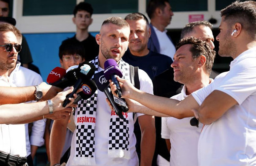 Beşiktaş, Ante Rebic transferini KAP'a bildirdi