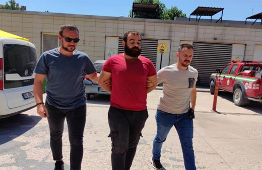 Alacak verecek kavgası Suriyeli amca oğullarını birbirine düşürdü! Amcasının oğlunu bıçakladı