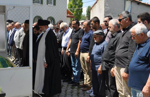 Asker oğlunu gördü, otobüs kazasında hayatını kaybetti