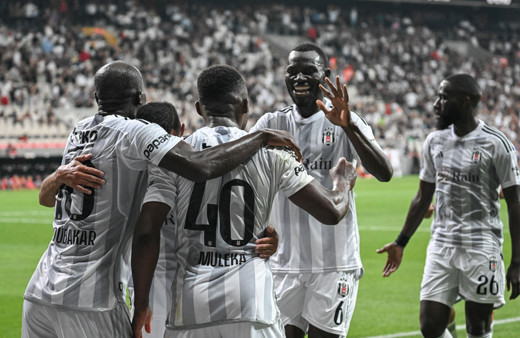 Beşiktaş'ın kamp kadrosu açıklandı! KF Tirana maçında 5 yıldız isim yok...