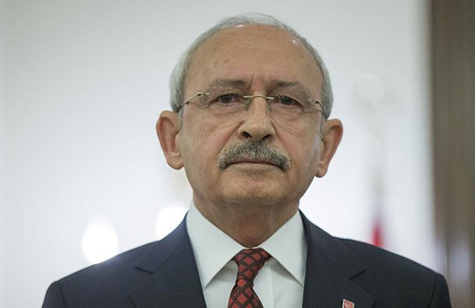 Tüm Emekliler Derneği'ni ziyaret eden Kemal Kılıçdaroğlu'dan flaş sözler: Size sağlanan tek imkan bedava otobüs bileti...