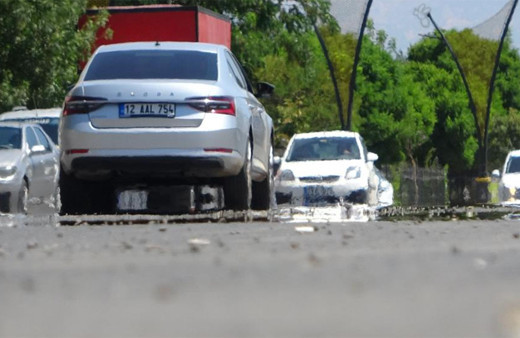 Eyyam-ı bahur Bingöl'ü yaktı kavurdu! Caddeler sokaklar boşaldı, tek bir insan kalmadı