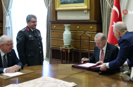 Cumhurbaşkanı Erdoğan YAŞ kararlarını imzaladı