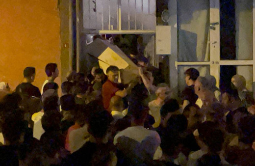 İstanbul Esenyurt'ta gece bekçisi evinde ölü bulundu!