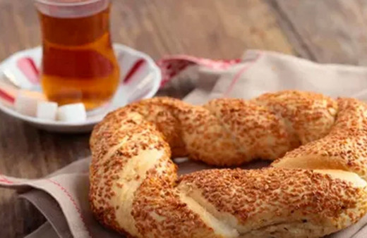 Çok büyük bir ihtimalle önümüzdeki aylarda 15 liraya simit yiyebiliriz