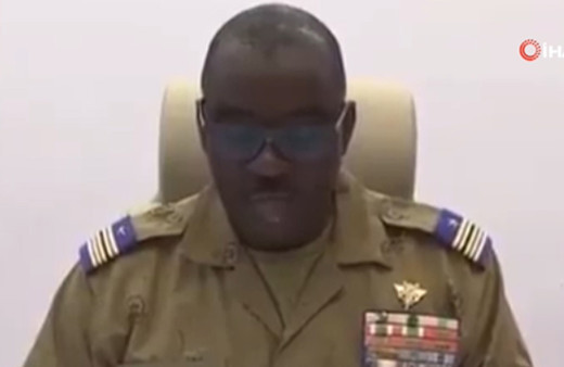 Nijer'den 4 büyükelçiliğe yaptırım