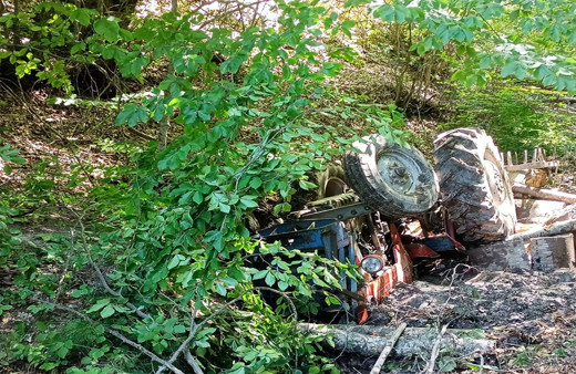 Tokat'ta acı kaza! Devrilen traktörün altında kaldı yaşamını yitirdi