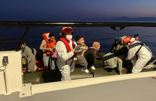 Aydın Kuşadası’nda 38 düzensiz göçmen yakalandı!