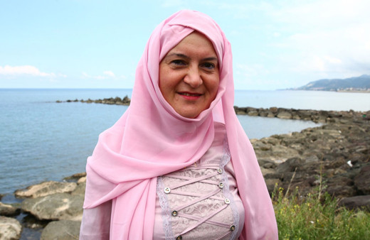 Denizde akıntıya kapılan kadın 7,5 saat  yüzerek kurtuldu!