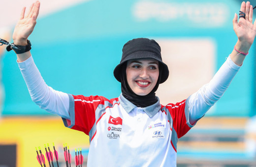 Dünya Okçuluk Şampiyonası'nda İpek Tomruk dördüncü oldu