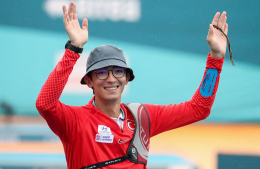 Milli okçu Mete Gazoz, dünya şampiyonu oldu!