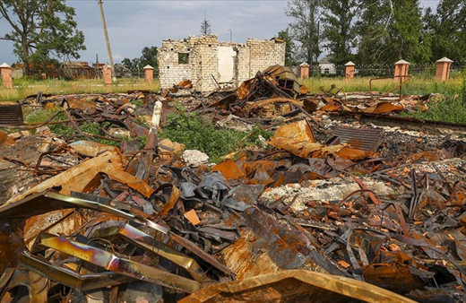 Rusya Ukrayna'da Hmelnitski ve Rivne bölgelerinde füze yağdırdı