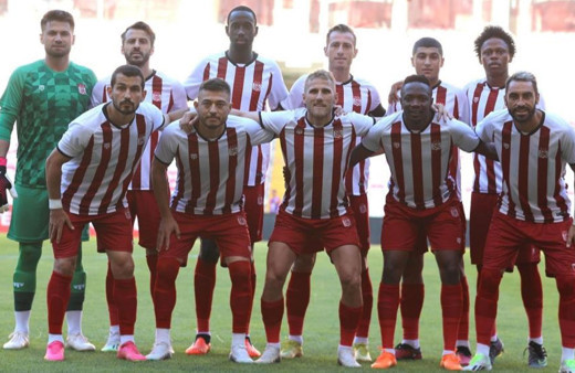 Sivasspor’da forma numaraları belli oldu!