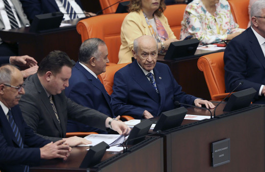 Devlet Bahçeli'den olağanüstü toplantı açıklaması