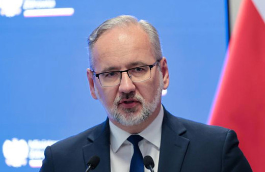 Polonya'da kendisini eleştiren doktorun bilgilerini yayımlayan Sağlık Bakanı istifa etti