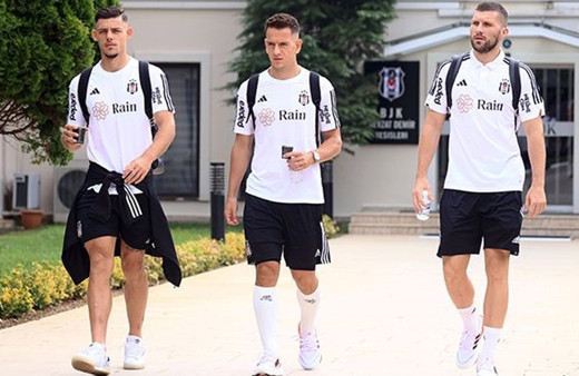 Beşiktaş'ın Neftçi maçı kamp kadrosu belli oldu