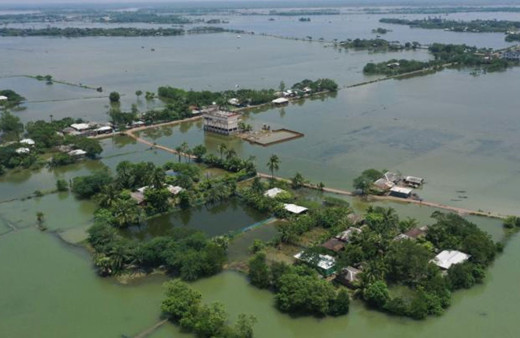 Bangladeş muson yağmurlarına teslim: 29 ölü