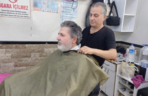 Türk erkeklerinin şaşırtan berber sadakati!