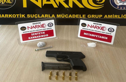 Bilecik'te narkotik polislerinden 7 ayrı noktada uyuşturucu operasyonu