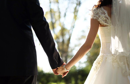 Düğünden 1 gün önce aldatıldığını öğrendi, müstakbel eşinin mesajlarını düğünde ifşa etti