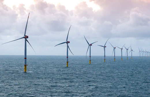 Polonya 4,73 milyar avroluk açık deniz rüzgar santrali inşa edecek