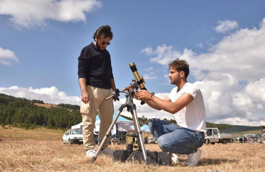 Türkiye’nin en karanlık bölgesinde gökyüzü gözlemcileri kamp kurdu!