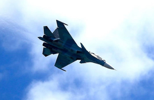 Rusya'da Su-30 savaş uçağı düştü: 2 ölü!