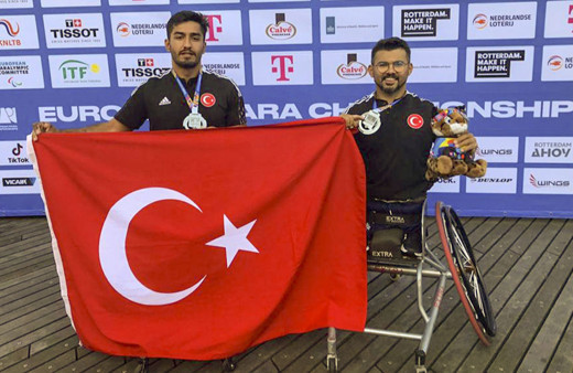 Avrupa Paralimpik Şampiyonası'nda Uğur Altınel ve Ahmet Kaplan'dan gümüş madalya!