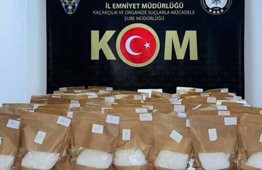 Edirne'de bir panelvanda 72 kilogram uyuşturucu ele geçirildi!