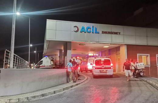 İzmir'de korkunç olay! Annesine satırla saldırdı