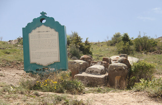 Turistlerin göz bebeği oldu! 3 bin 500 yıldır yatan dünyanın en büyük anıtı Konya'da