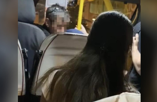 İstanbul'da minibüs şoförü kadın yolcuyu araçtan kovdu