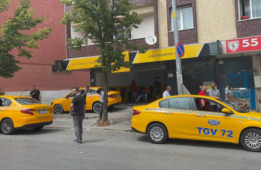 İstanbul'da taksiciler yeni tarife için taksimetreleri güncelliyor!