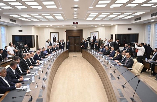 Memur ve memur emeklileri için kulislerde konuşulan zam oranı