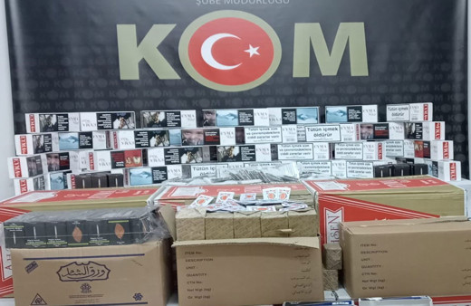 Malatya'da polis ekipleri 110 bin kaçak makaron ele geçirdi!