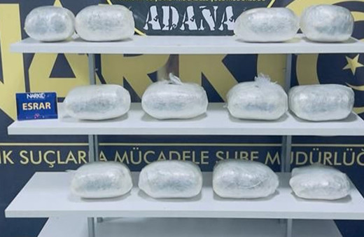 Yolcu otobüsünde 10 kilo esrar yakalandı, muavin tutuklandı!