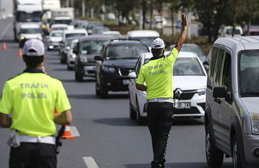 Avrupa'da pek çok ülke bu sistemi uyguluyor! Türkiye'ye de mi geliyor? Gelire ve araca göre ceza gündemde...