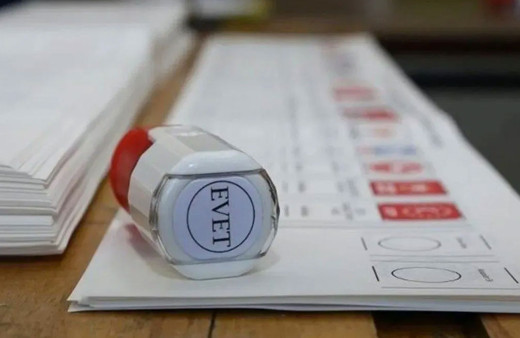 Mart ayında Kılıçdaroğlu 10 puan önde diyen Aksoy Araştırma'nın İBB anket sonuçları olay oldu