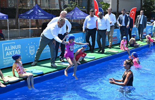 Bursa'da okulda serinleten eğitim