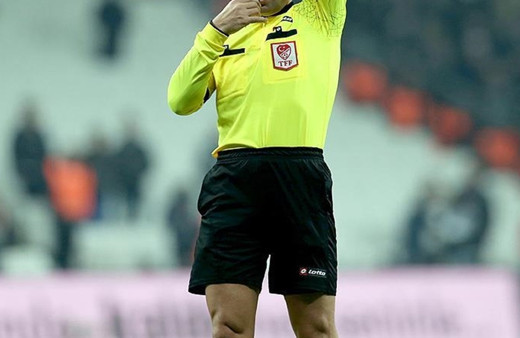 Süper Lig 2. haftanın hakemleri açıklandı: İşte Galatasaray-Trabzonspor derbisinin hakemi....