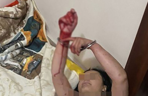 Annesi ve anneannesini baltayla 116 parçaya bölüp pencereden attı! O caninin fotoğrafı kan dondurdu