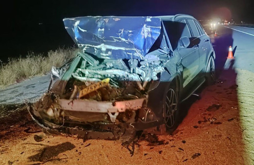 Çorum'da traktörle çarpışan otomobil hurdaya döndü! 3 kişi yaralandı