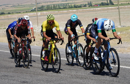 Erciyes Uluslararası Yol ve Dağ Bisikleti Yarışları, Kayseri'de sürüyor!