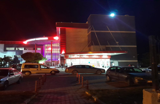 Konya'da tarla kavgası kan döktü! Silahlar sopalarla birbirilerine saldırdılar: 4 yaralı