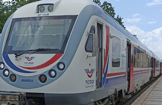 Adana ve Mersin'de hızlı tren çalışmaları nedeniyle tren seferlerinde değişiklik yapıldı