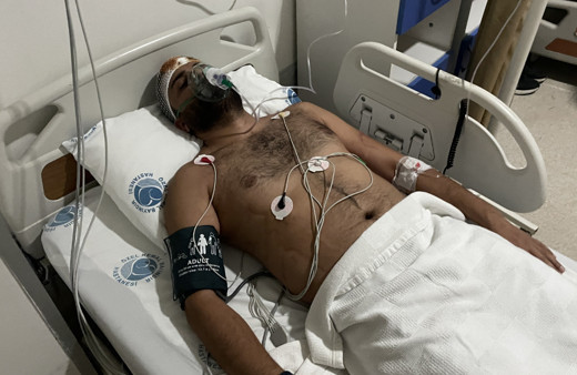 Gaziantep'te hasta yakınlarırın kemer ve demir çubuklarla dövdüğü doktor yoğun bakıma alındı