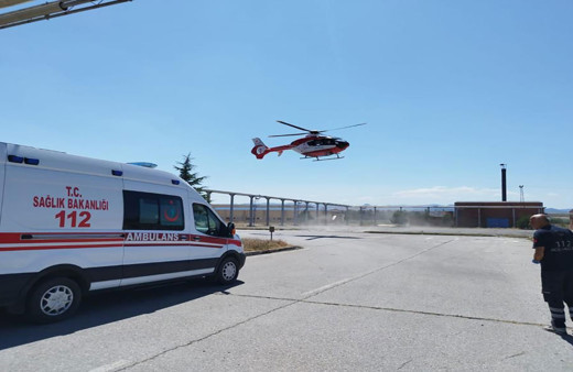 Çankırı'da 3 otomobilin karıştığı zincirleme kazada 1'i ağır 7 kişi yaralandı!