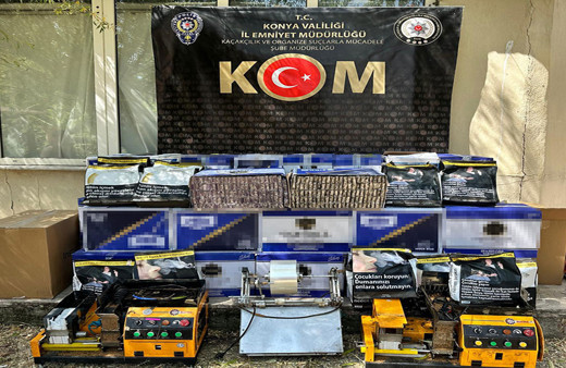 Konya'da tel örgü dükkanı kaçak sigara imalathanesi çıktı!